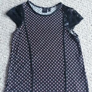 Lace sleeve print top